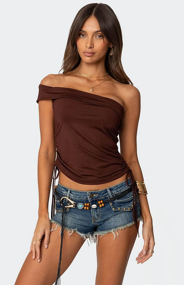 Edikted Yafa Asymmetric Off Shoulder Top