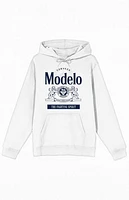 Modelo The Fighting Spirit Hoodie
