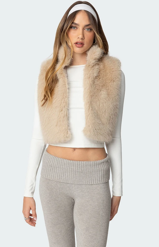 Edikted Cassandra Faux Fur Vest