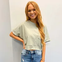 Short Sleeve Pocket Cropped Tee