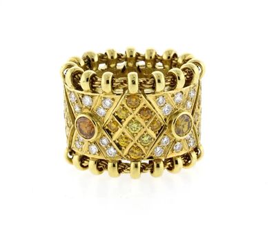 Elizabeth Gage Agincourt White and Yellow Diamond Flexible Ring