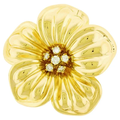 Van Cleef & Arpels Diamond 18 Karat Gold Magnolia Brooch