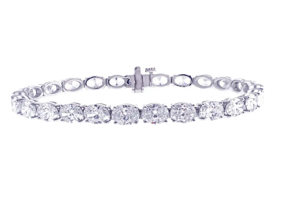 11.50 Carat White Gold Oval Diamond Tennis Bracelet