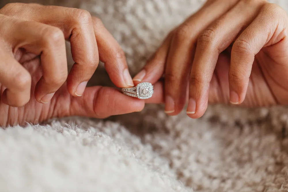 Engagement Ring with 1.25 Carat TW of Diamonds 14kt Yellow Gold