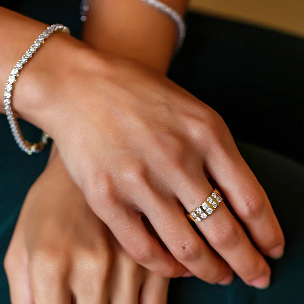 Paris Jewellers Ring with 1.00 Carat TW of Diamonds 14kt Yellow
