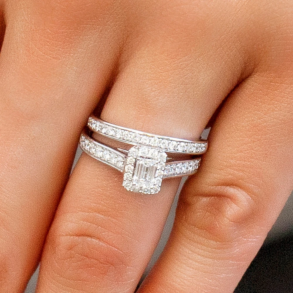 Bridal Set with Carat TW of Diamonds in 14kt Gold