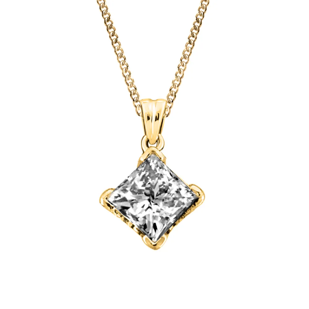 Canadian Diamond Pendant with .25 Carat 14kt Yellow Gold Chain