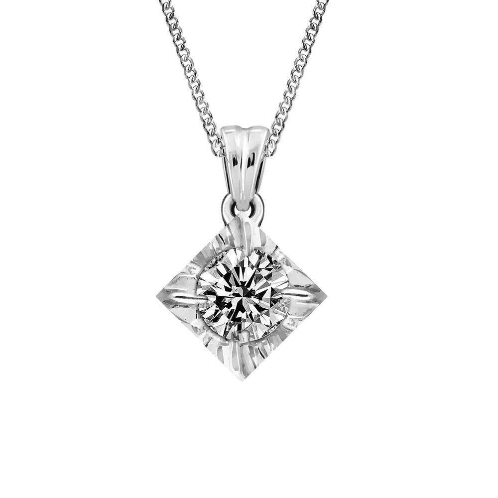 Canadian Diamond Pendant with Carat Diamond in 14kt Gold with Chain