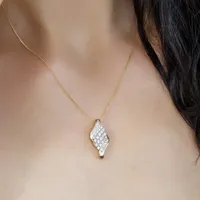 10KT Yellow Gold Diamond Pendant with Chain