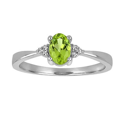 Ring with Peridot and .03 Carat TW of Diamonds in 10kt White Gold