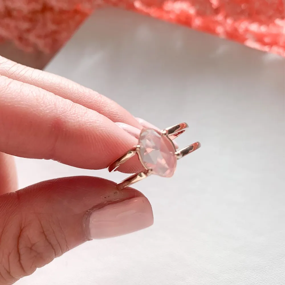 Isla Ring with Rose Quartz in 10kt Rose Gold