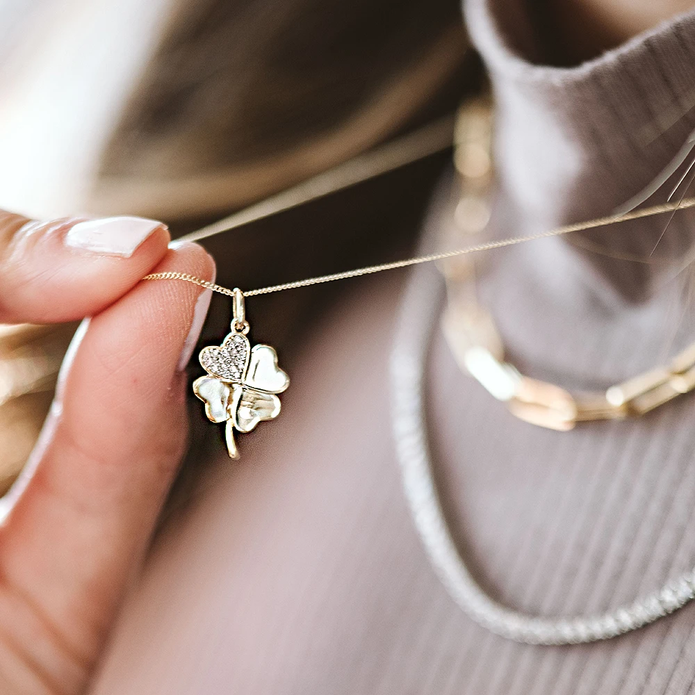 Clover Pendant with .05 Carat TW of Diamonds in 10kt Yellow Gold with Chain