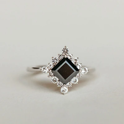 Ring with 6MM Square Cut Hematite and White Topaz 10kt Gold