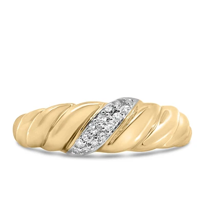 Cornetto Ring with .09 Carat TW of Diamonds 10kt Yellow Gold