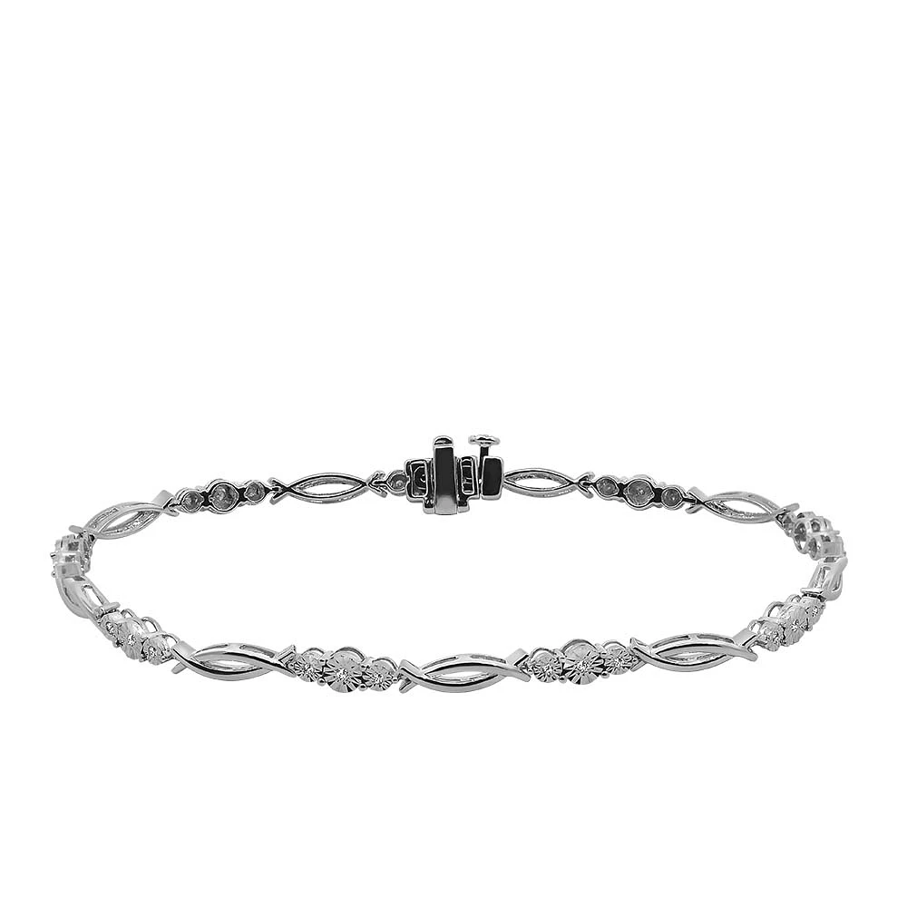 Bracelet with .15 Carat TW of Diamonds in 10kt White Gold