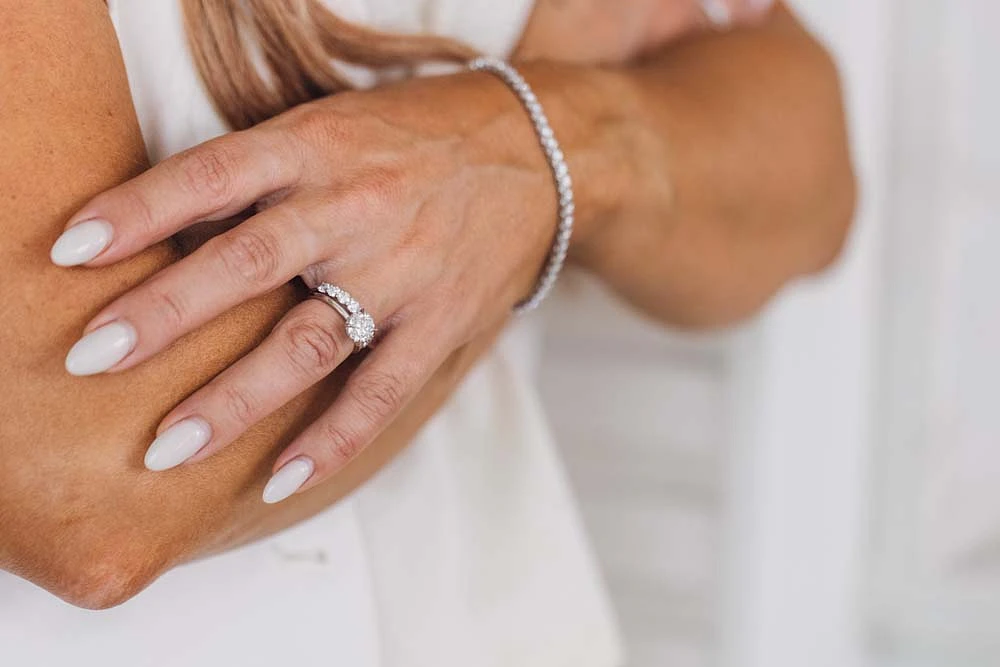 Round Engagement Ring with Carat TW of Lab Created Diamonds in 14kt Gold