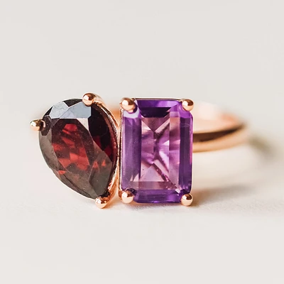 Toi et Moi Ring with Amethyst and Garnet 14kt Rose Gold