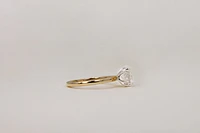 Round Brilliant Engagement Ring with Carat TW of Lab Created Diamonds in 14kt Gold