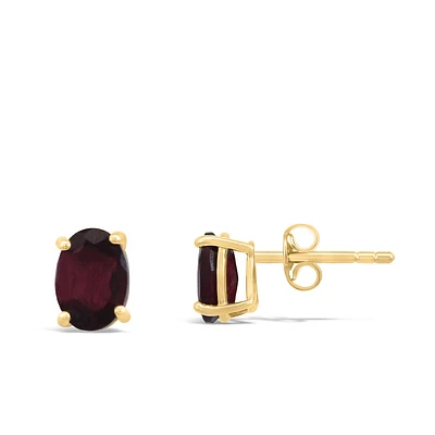 Oval Stud Earrings with Garnet in 10kt Yellow Gold