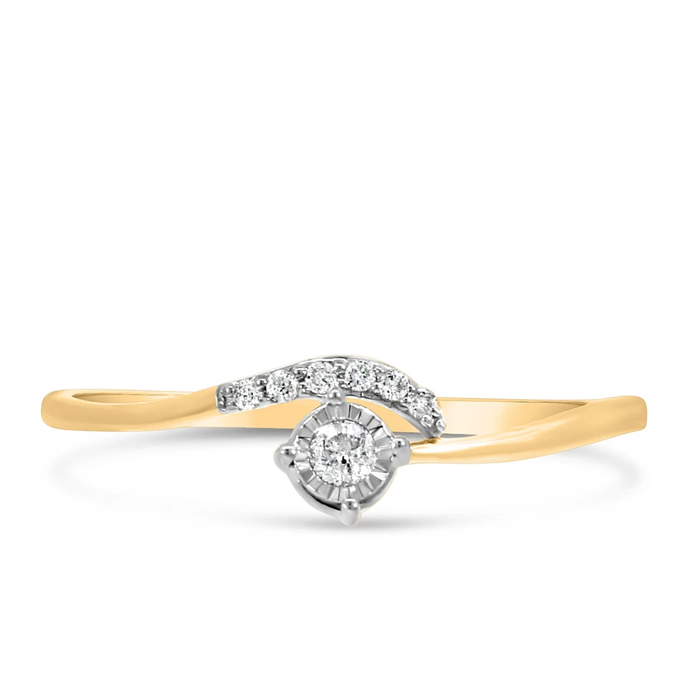 Ring with .07 Carat TW of Diamonds in 10kt Yellow Gold