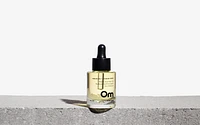 Om - Hibiscus + Daikon Seed Protective Hair Oil