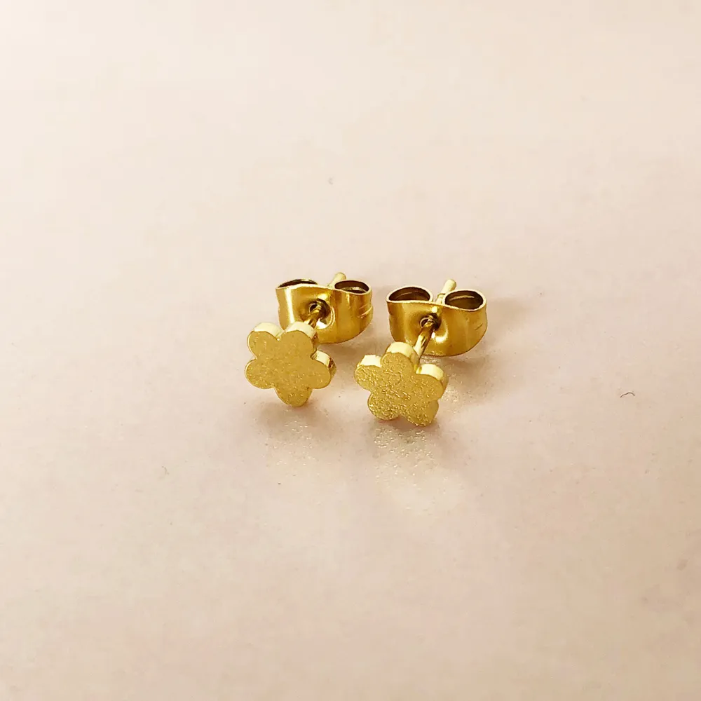 Bloom Mini Studs