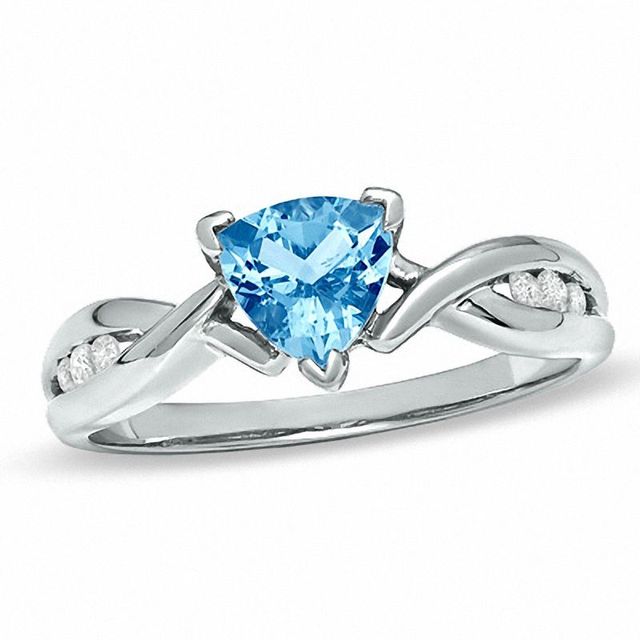 Aquamarine and Diamond Ring in 10K White Gold|Peoples Jewellers