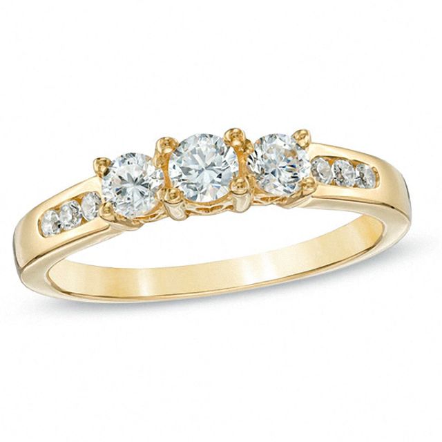 0.50 CT. T.W. Diamond Past Present Future® Ring in 14K Gold|Peoples Jewellers