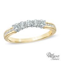 0.33 CT. T.W. Diamond Wedding Band in 14K Gold|Peoples Jewellers