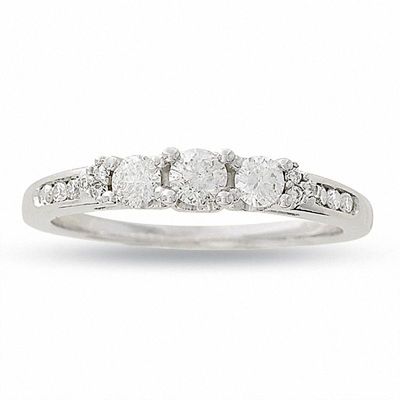 Peoples Jewellers Previously Owned - 0.50 CT. T.W. Princess-Cut Diamond Past  Present Future® Engagement Ring in 10K White Gold|Peoples Jewellers |  Square One