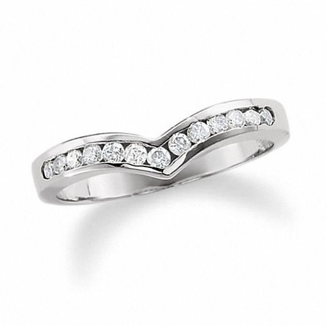 0.25 CT. T.W. Diamond Chevron Channel Band in 10K White Gold|Peoples Jewellers