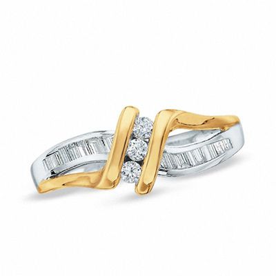 0.25 CT. T.W. Diamond Three Stone Crossover Ring in 10K Two-Tone Gold|Peoples Jewellers