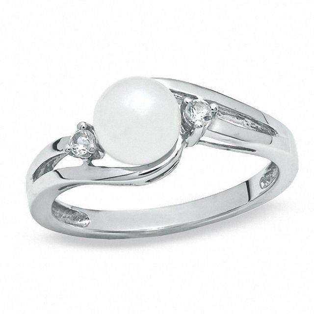 6.0mm Cultured Freshwater Pearl and White Sapphire Ring in 10K White Gold|Peoples Jewellers