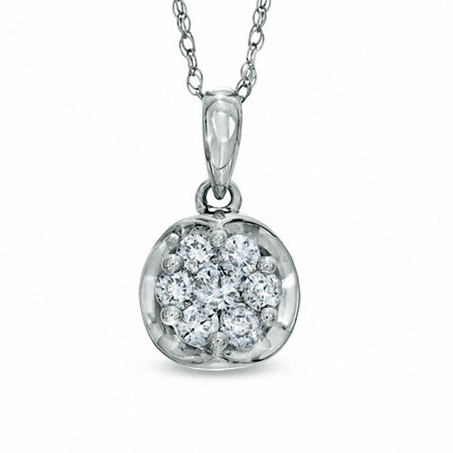 0.33 CT. T.W. Diamond Cluster Pendant in 10K White Gold|Peoples Jewellers
