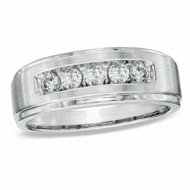 Men's CT. T.W. Diamond Five Stone Wedding Band in 14K White Gold|Peoples Jewellers