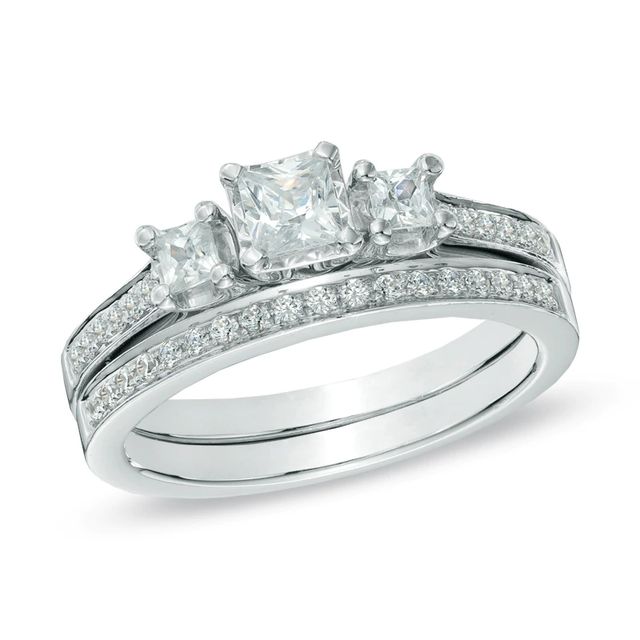 0.60 CT. T.W. Princess-Cut Diamond Three Stone Bridal Set in 14K White Gold|Peoples Jewellers