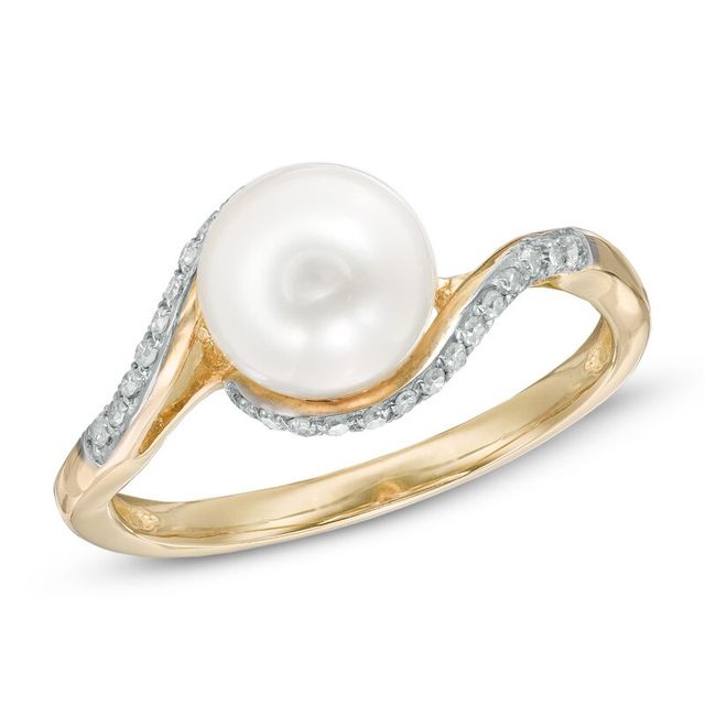7.5-8.0mm Freshwater Cultured Pearl and Diamond Accent Ring in 10K Gold|Peoples Jewellers