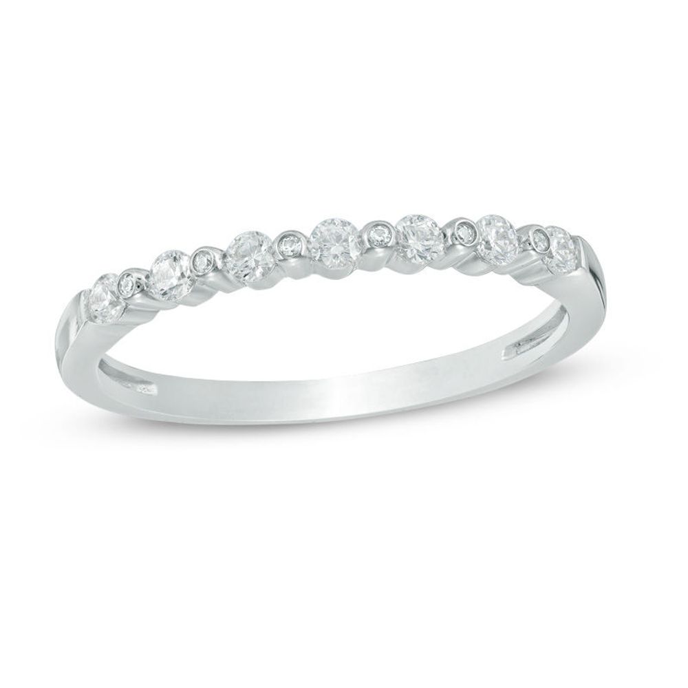0.20 CT. T.W. Diamond Anniversary Band in 10K Gold|Peoples Jewellers