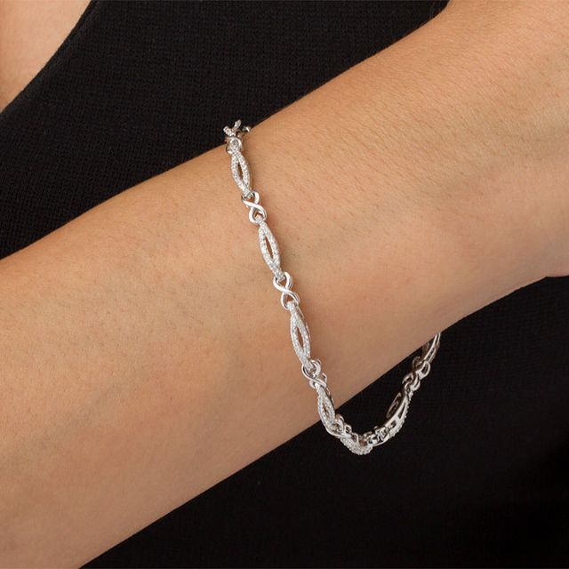 1.01 CT. T.W. Diamond Infinity Station Bracelet in 10K White Gold|Peoples Jewellers