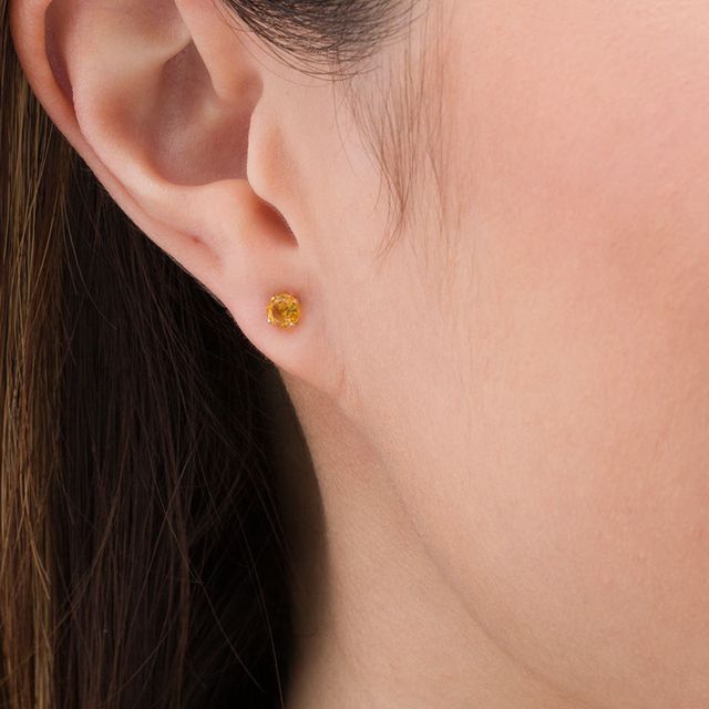 4.0mm Citrine Solitaire Stud Earrings in 14K Gold