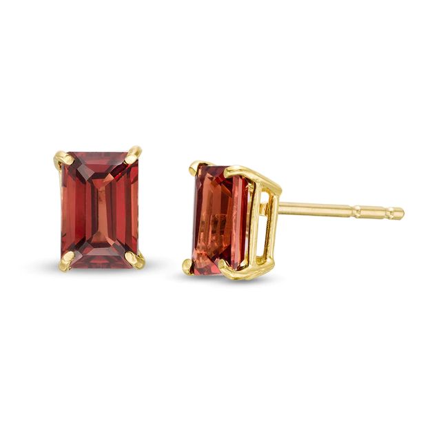 Emerald-Cut Garnet Solitaire Stud Earrings in 14K Gold|Peoples Jewellers