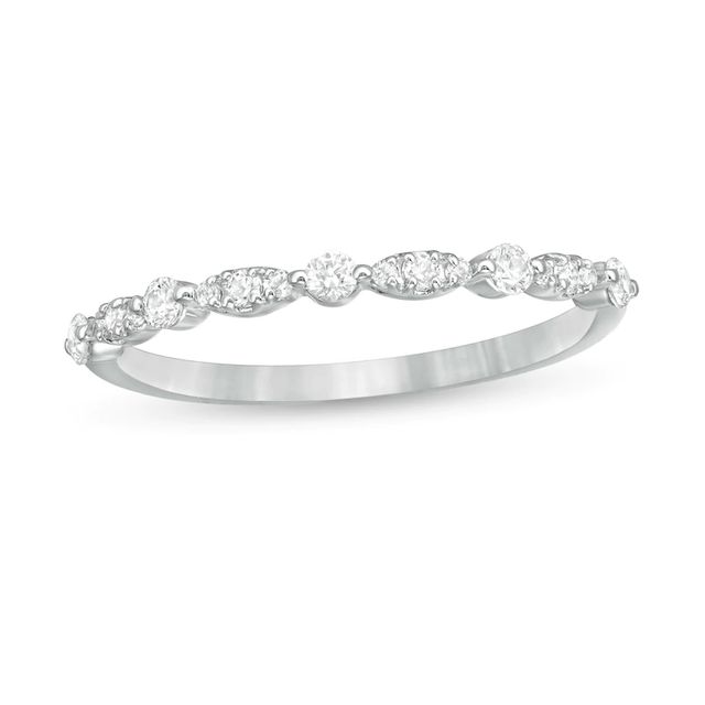 0.25 CT. T.W. Diamond Alternating Band in 10K Gold