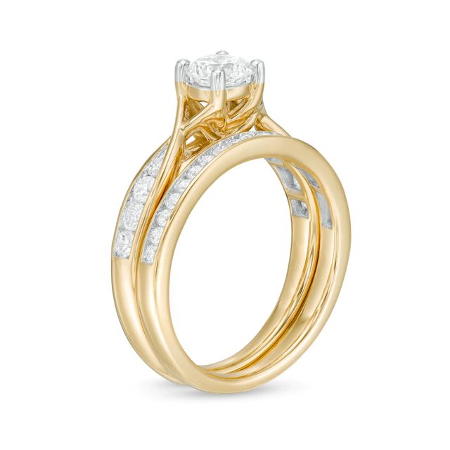 0.95 CT. T.W. Diamond Crossover Bridal Set in 14K Gold