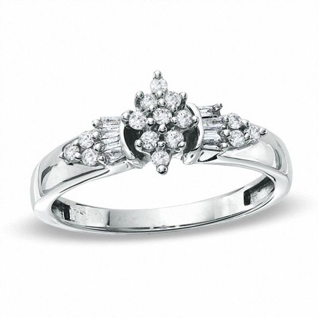 Previously Owned - 0.25 CT. T.W. Diamond Baguette Fan Ring in 10K White Gold|Peoples Jewellers