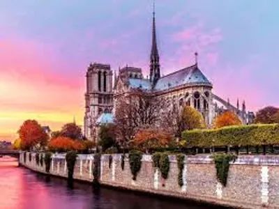 Notre Dame - 1500 pc