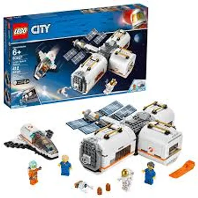 LEGO City - Lunar Space Station