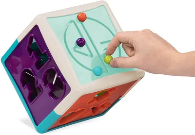 BATTAT - Shape Sorter Cube