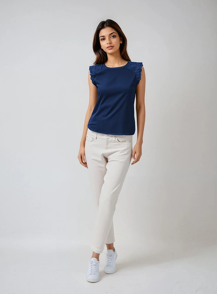 TORI | Ruffled Sleeveless Top