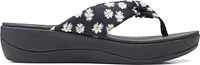Arla Glison Black Daisies