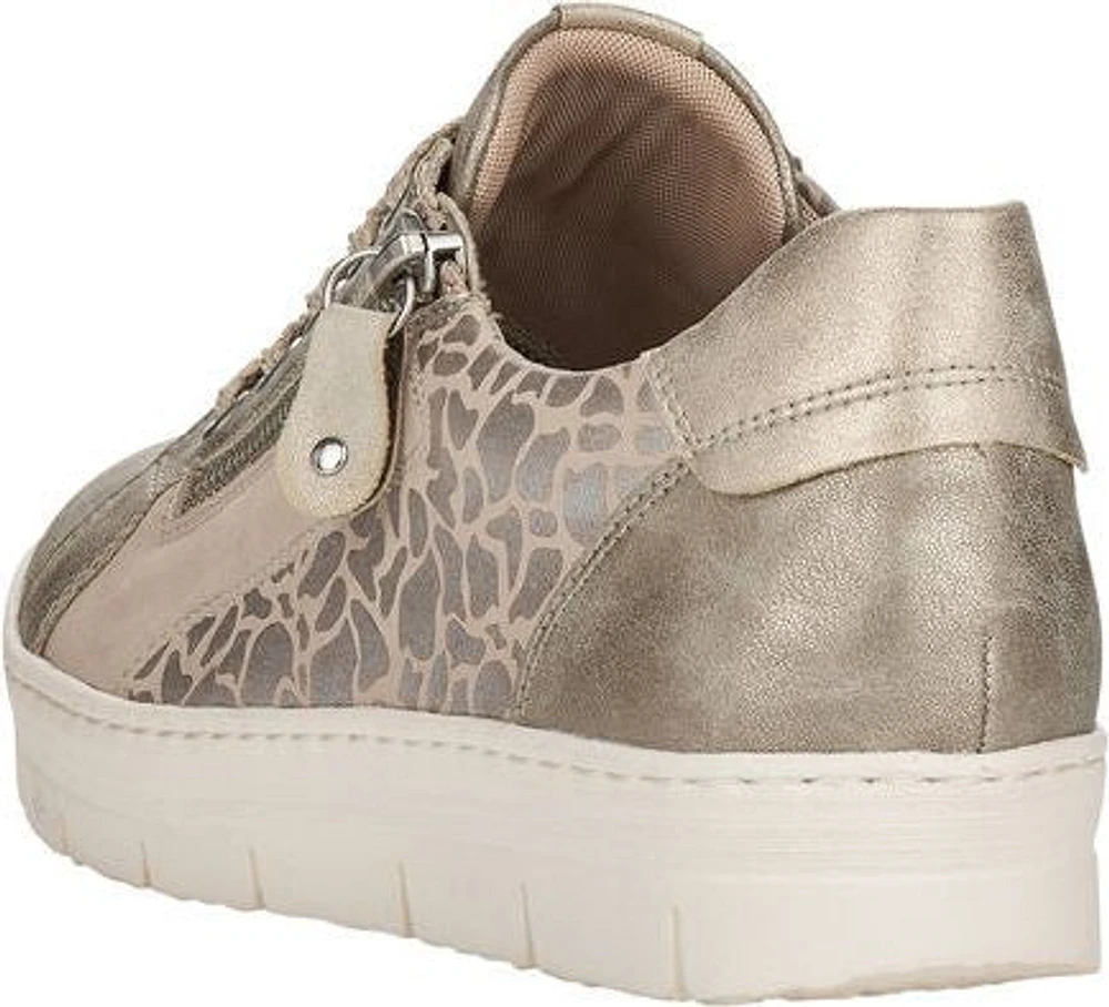 Grey Giraffe Print Lace Up